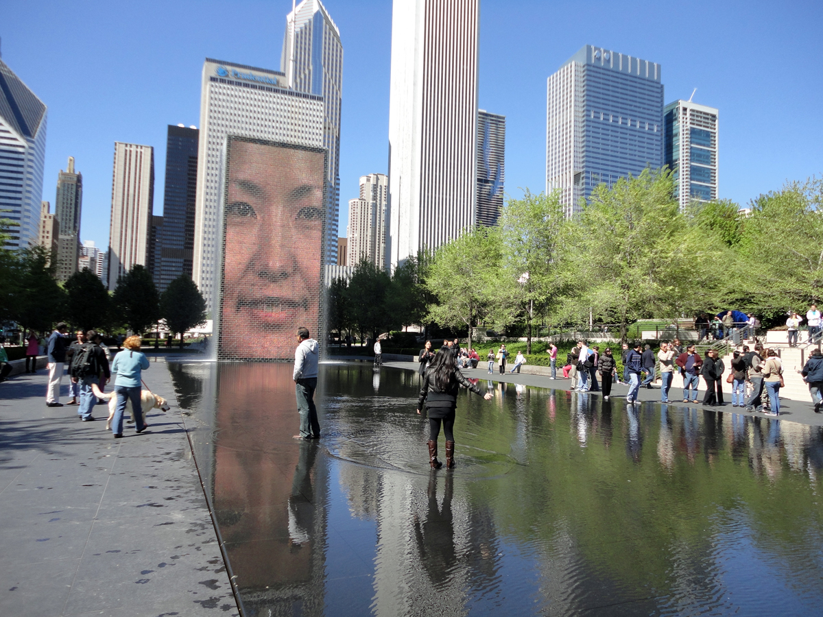 Chicago: Millenium Park - Crown Fountain