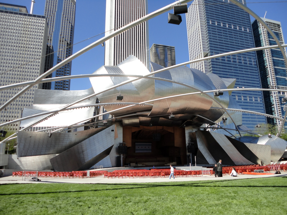 Chicago: Millenium Park - Jay Pritzker Pavilion