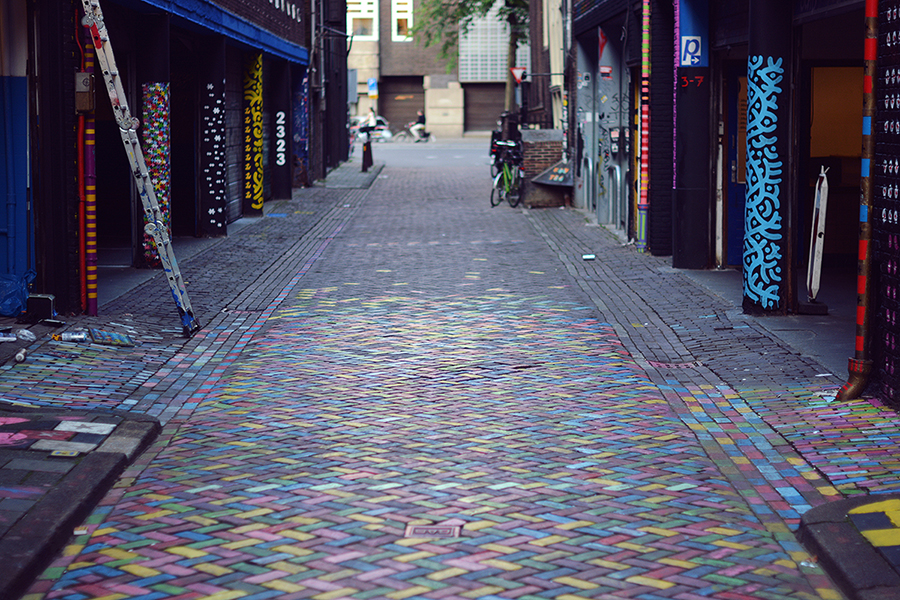 Paula Abrahão - Spuistraat, Amsterdam